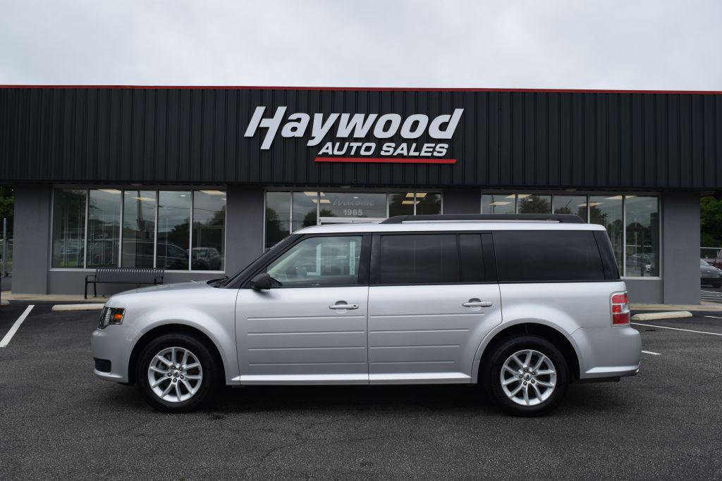 2019 Ford Flex SE's photo