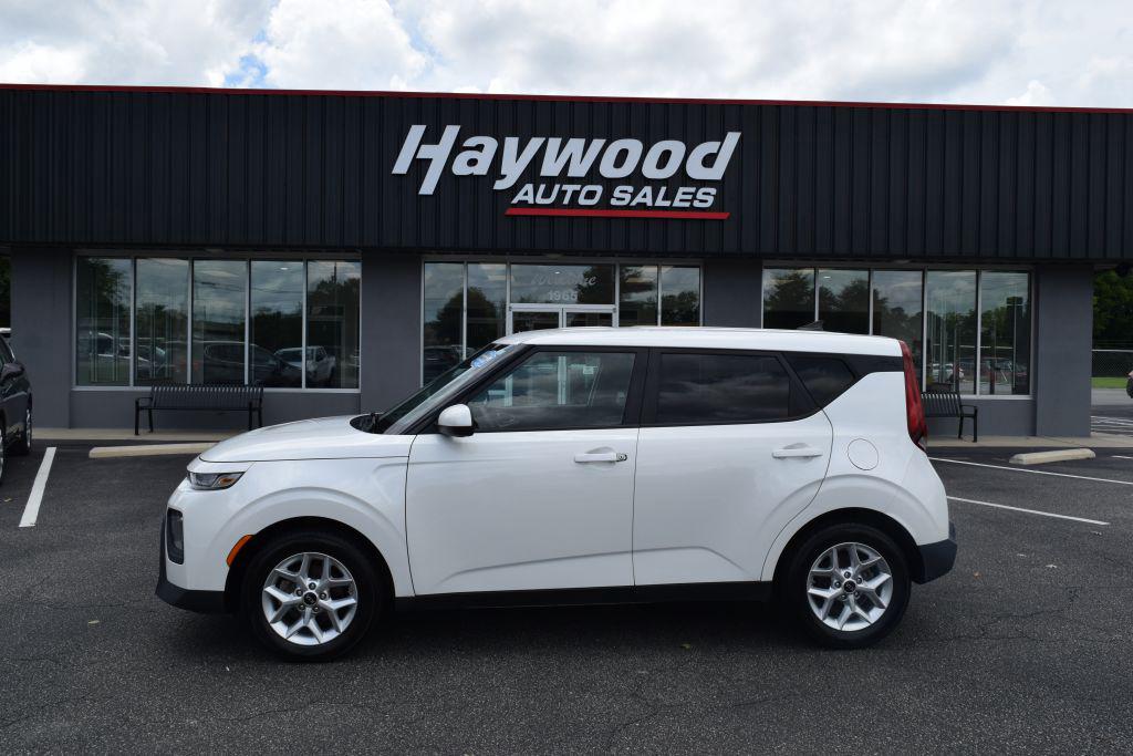 2021 Kia Soul S's photo