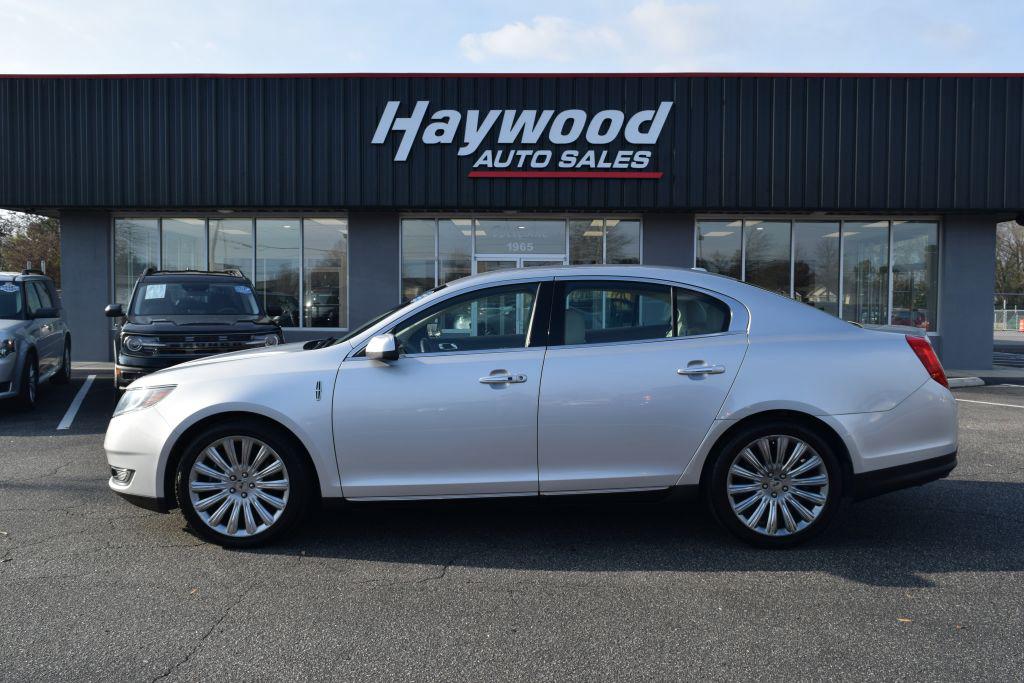 2014 Lincoln MKS Base's photo