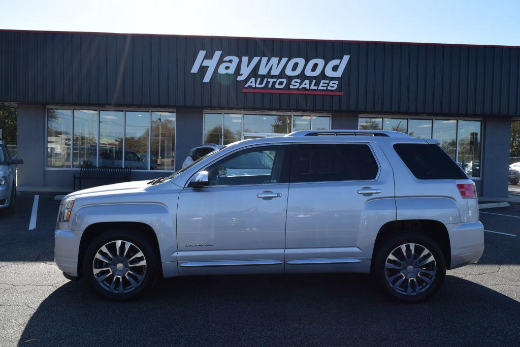 2016 GMC Terrain Denali's photo